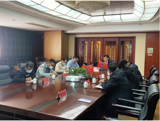 兗州中材黨委委員、副總經(jīng)理顏景祥到河南片區(qū)黨支部講授專題黨課